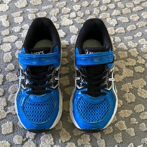 ASICS kids sneakers